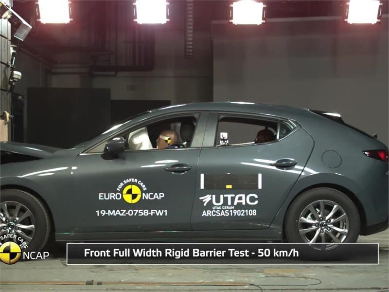 Mazda 3 - Crash Tests - 2019