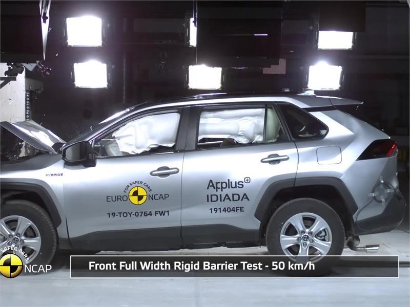 Toyota RAV4 - Crash Tests - 2019