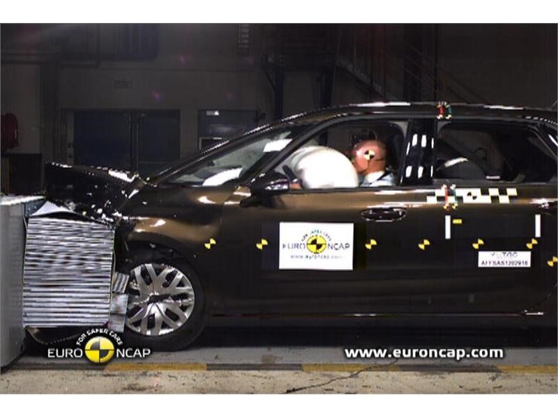 Citroën C4 Picasso - Crash Tests 2013