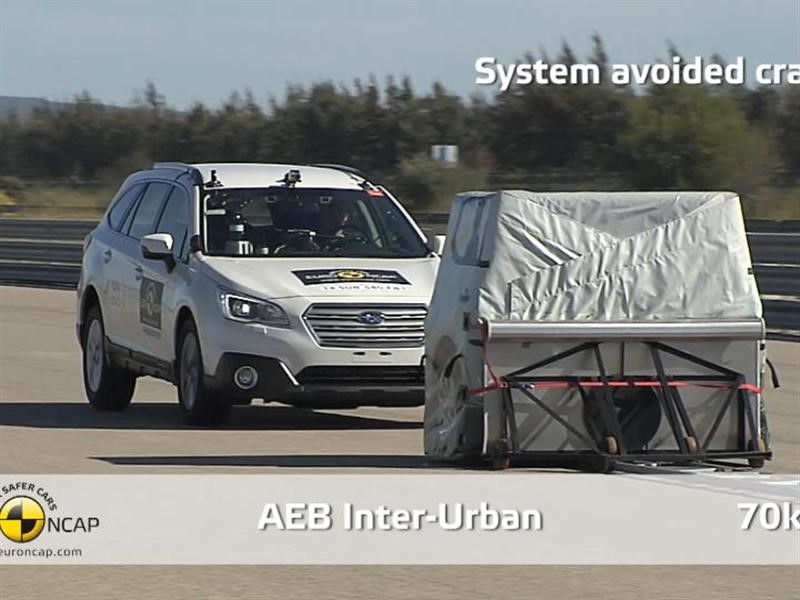 subaru-outback----aeb-test-2014