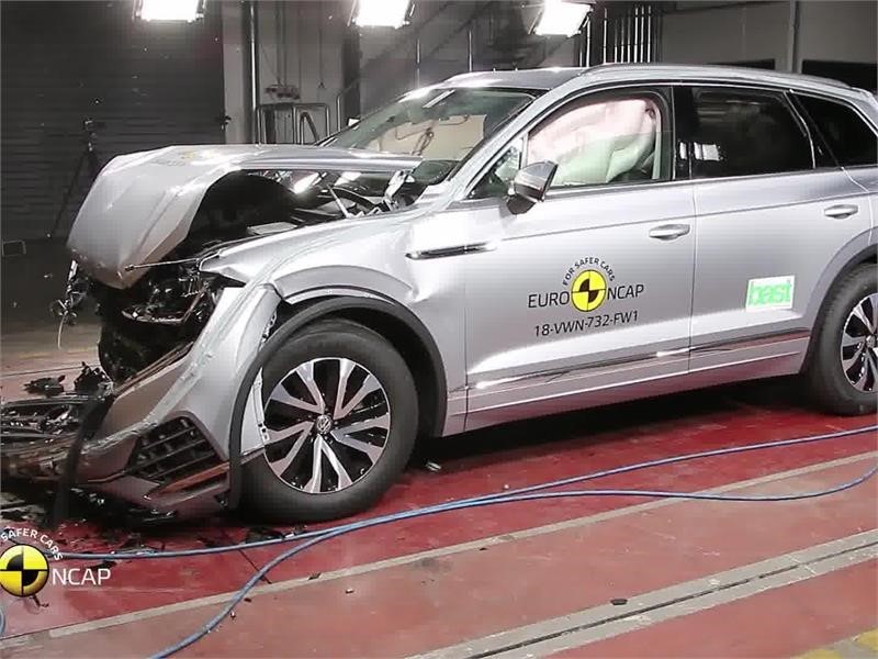 vw-touareg---crash-tests-2018
