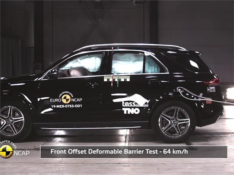 mercedes-benz-gle---crash-tests---2019