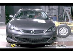 Opel Vauxhall Astra GTC- Crash Tests 2011