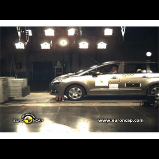 Peugeot 5008 - Crash Tests 2009