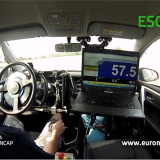 Toyota Corolla - ESC Test 2013
