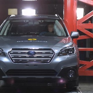 Subaru Outback - Crash Tests 2014