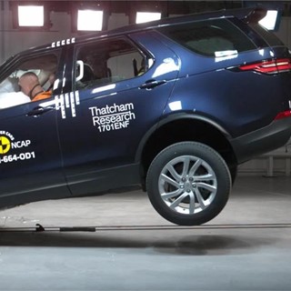 Land Rover Discovery - Crash Tests 2017