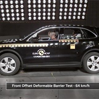 Porsche Cayenne - Crash Tests 2017