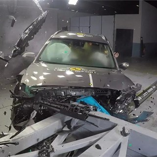 Hyundai KONA - Crash Tests 2017