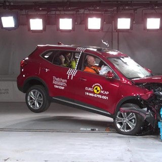 MG HS - Crash & Safety Tests - 2019