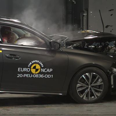 Peugeot 508 - Crash & Safety Tests - 2018