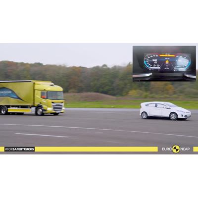 AEB Truck-to-Car - Approaching a slower moving car