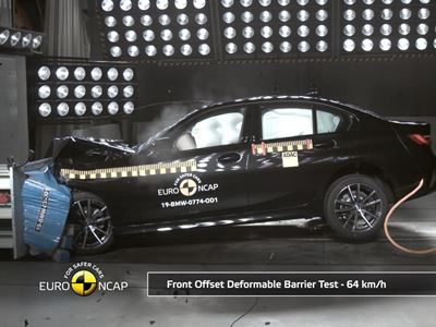 BMW 4 Series Coupé - Crash & Safety Tests - 2019