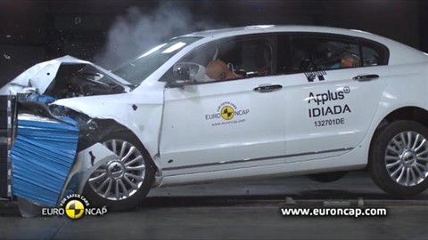 qoros-3-sedan---crash-tests-2013