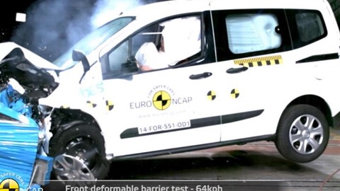 ford-tourneo-courier---crash-tests-2014---with-captions