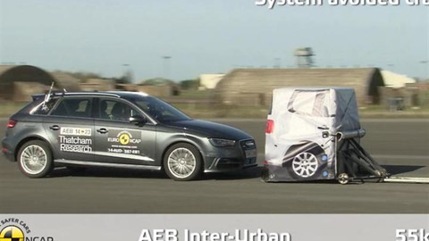 audi-a3-sportback-e-tron----aeb-test-2014