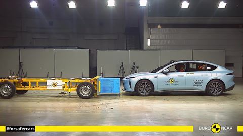 nio-et5---crash---safety-tests---2023