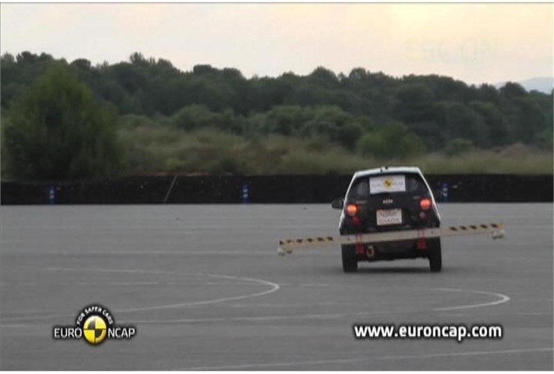 chevrolet-aveo-esc-test