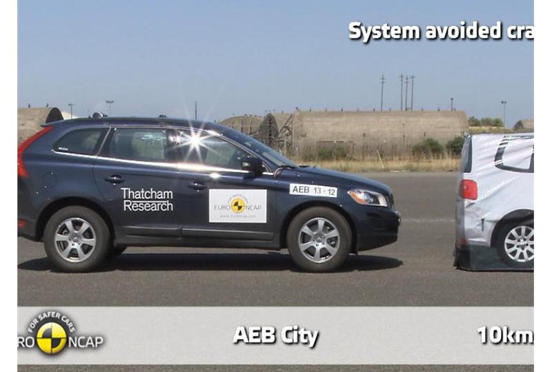 Volvo XC60  - AEB Tests 2013