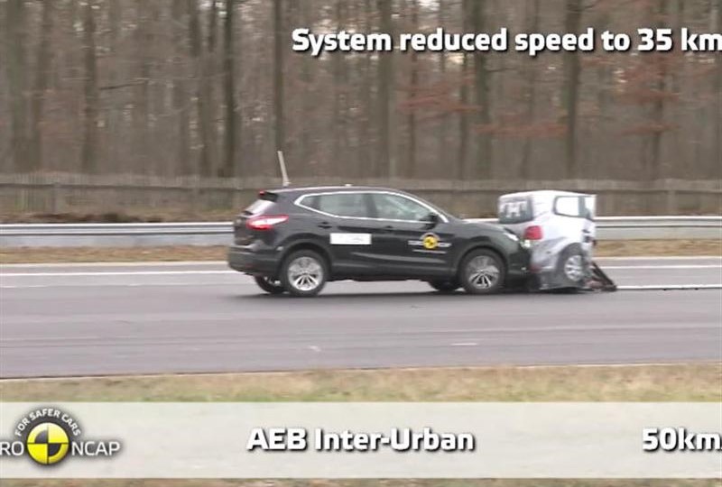 nissan-qashqai----aeb-test-2014