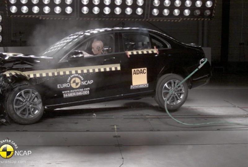 mercedes-c-class---crash-tests-2014---with-captions