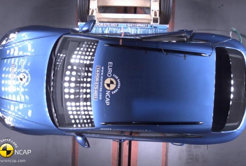 porsche-macan---crash-tests-2014---with-captions