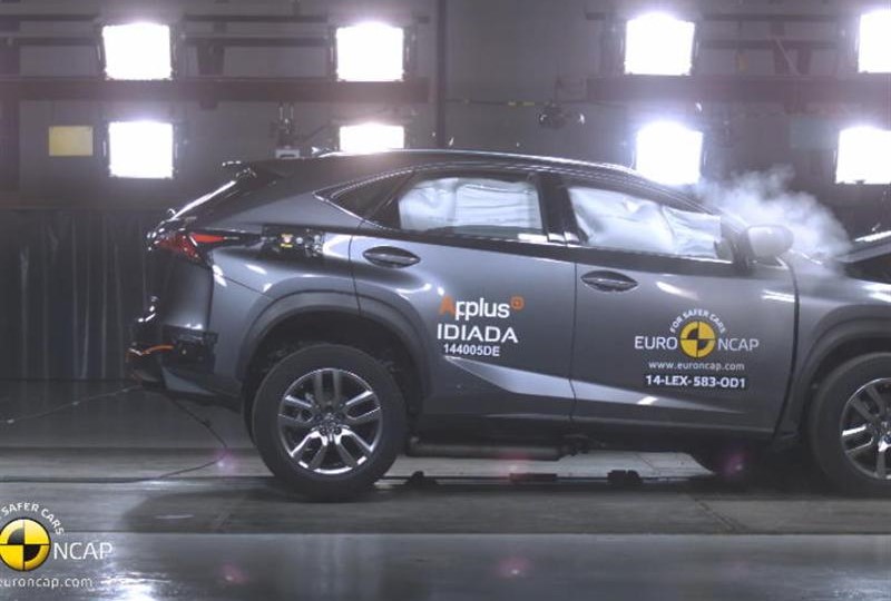 lexus-nx---crash-tests-2014