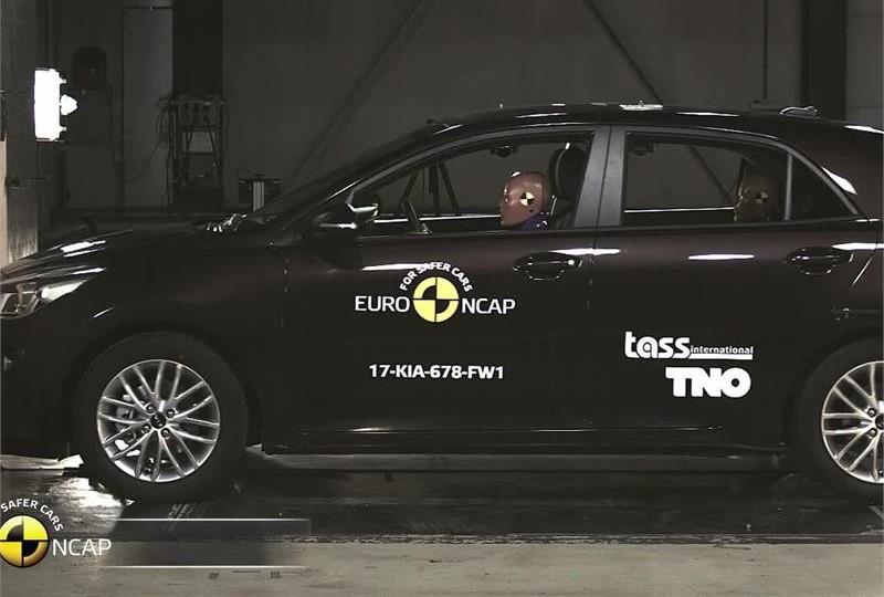 kia-rio--crash-tests-2017
