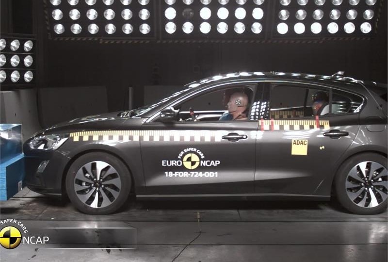 Ford Focus Crash Tests 19
