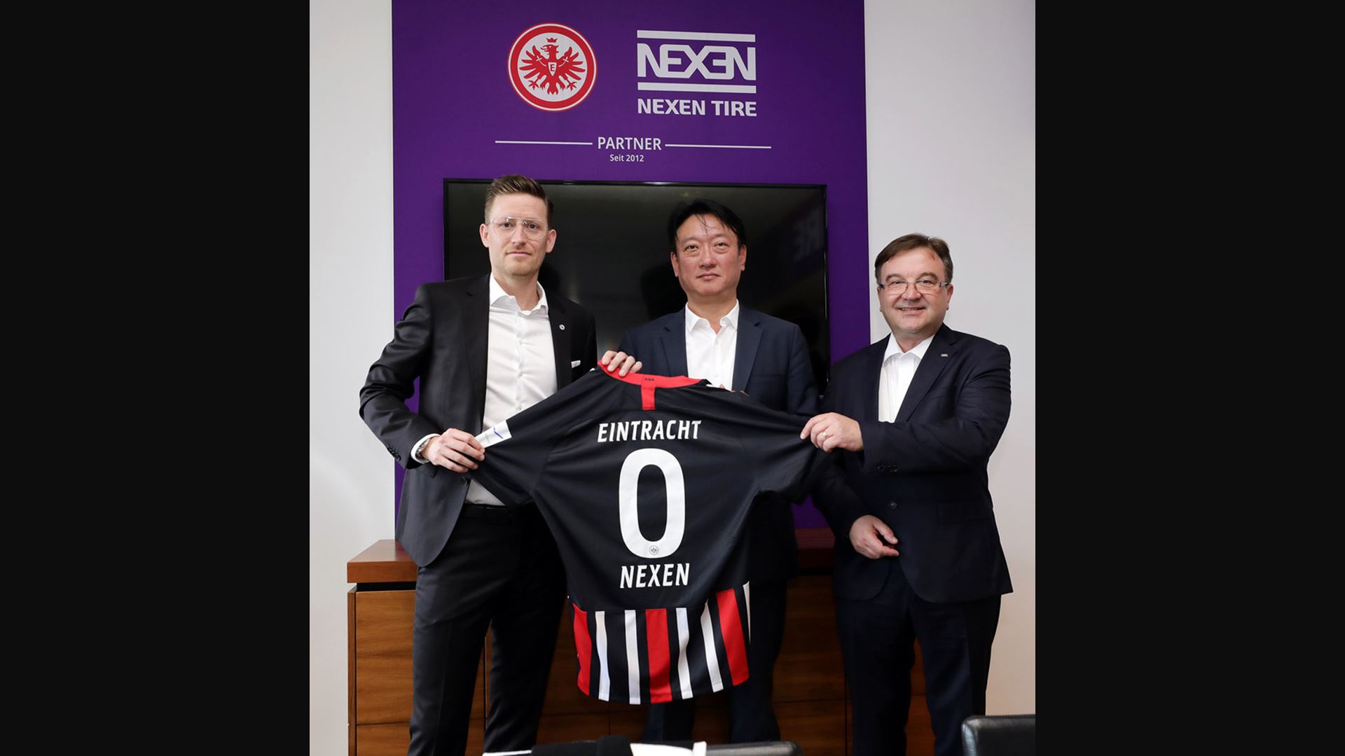 NEXEN TIRE extends sponsorship with Eintracht Frankfurt to 2021 2022 season