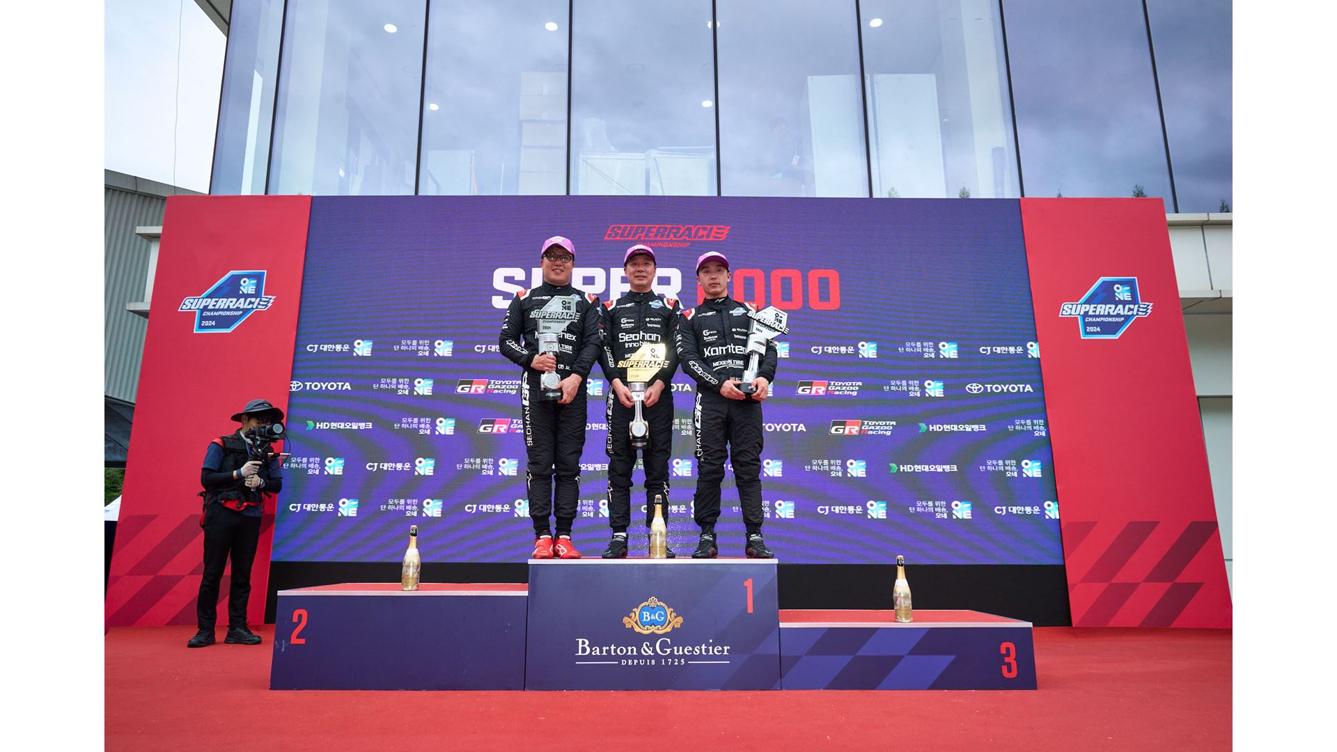 nexen-tire-dominates-the-double-round-of--2024-o-ne-superrace-championship--with-back-to-back-win