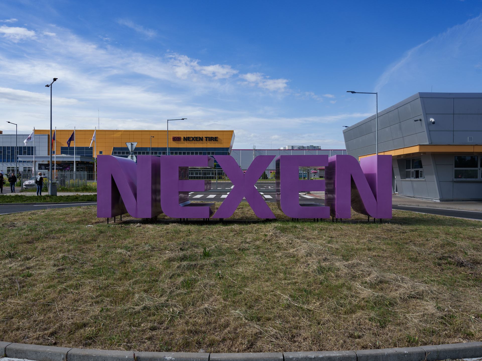 Photo2 NEXEN TIRE Europe Plant
