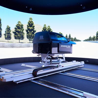 Photo 1 NEXEN TIRE Driving Simulator