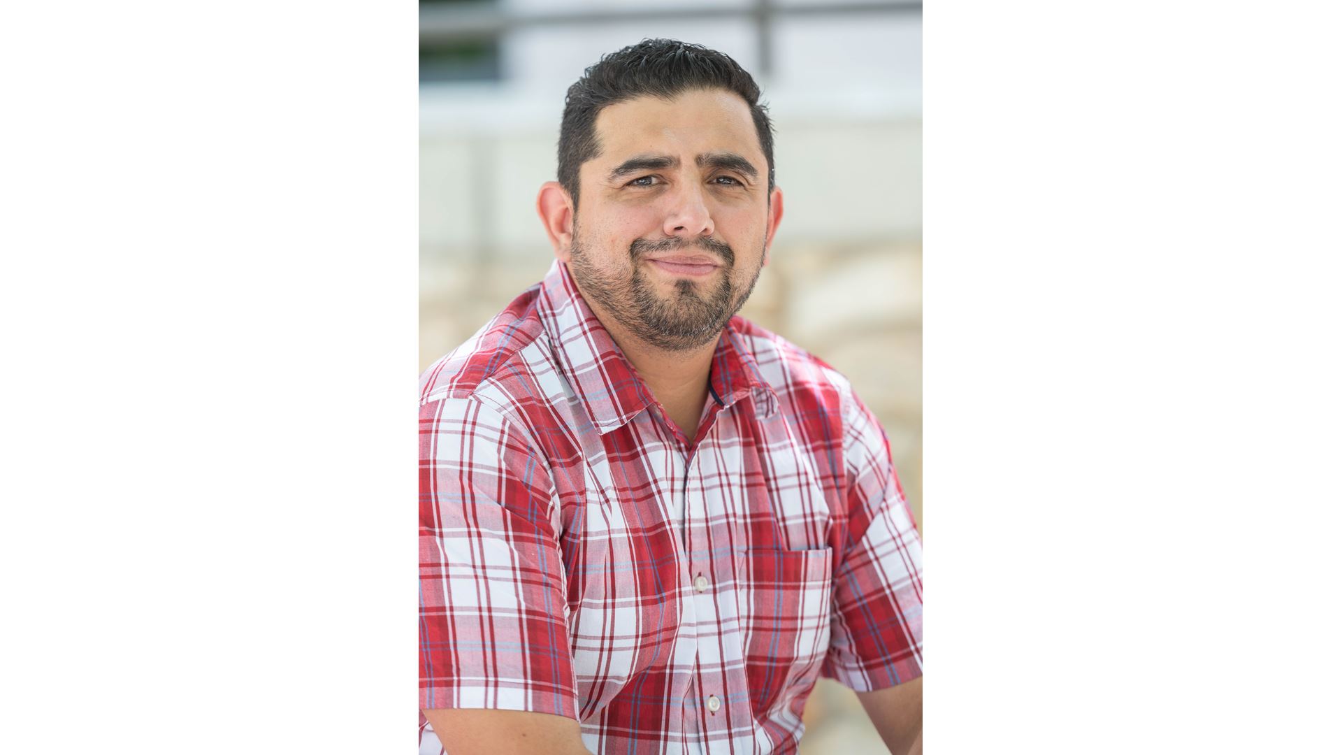 Photo of Victor Pimentel assistant professor of supply chain business analytics