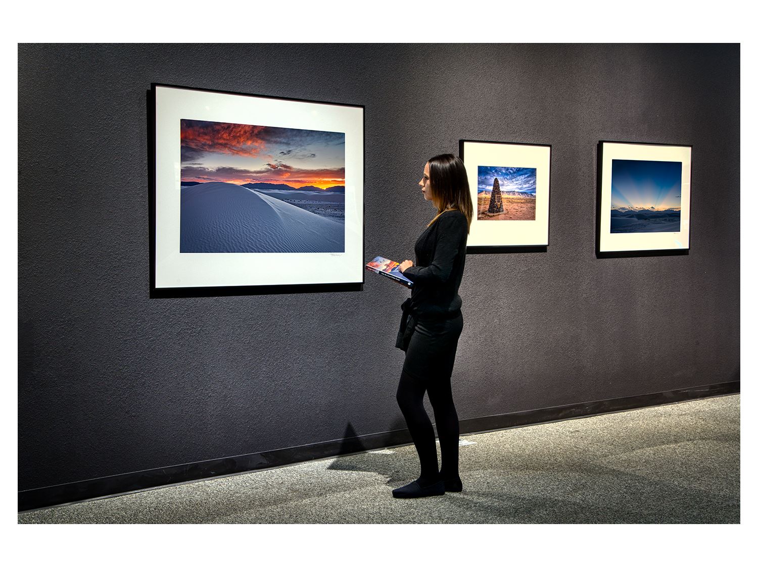 Photo of Into the Great White Sands Photographs by Craig Varjabedian exhibition tour