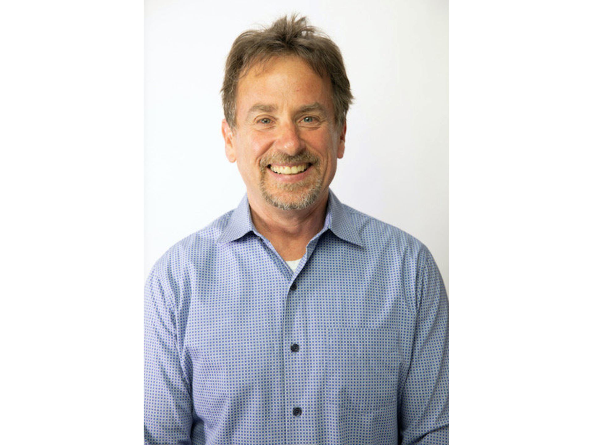 NMSU astronomer s two volume text on quasars welcomes scholars and students alike