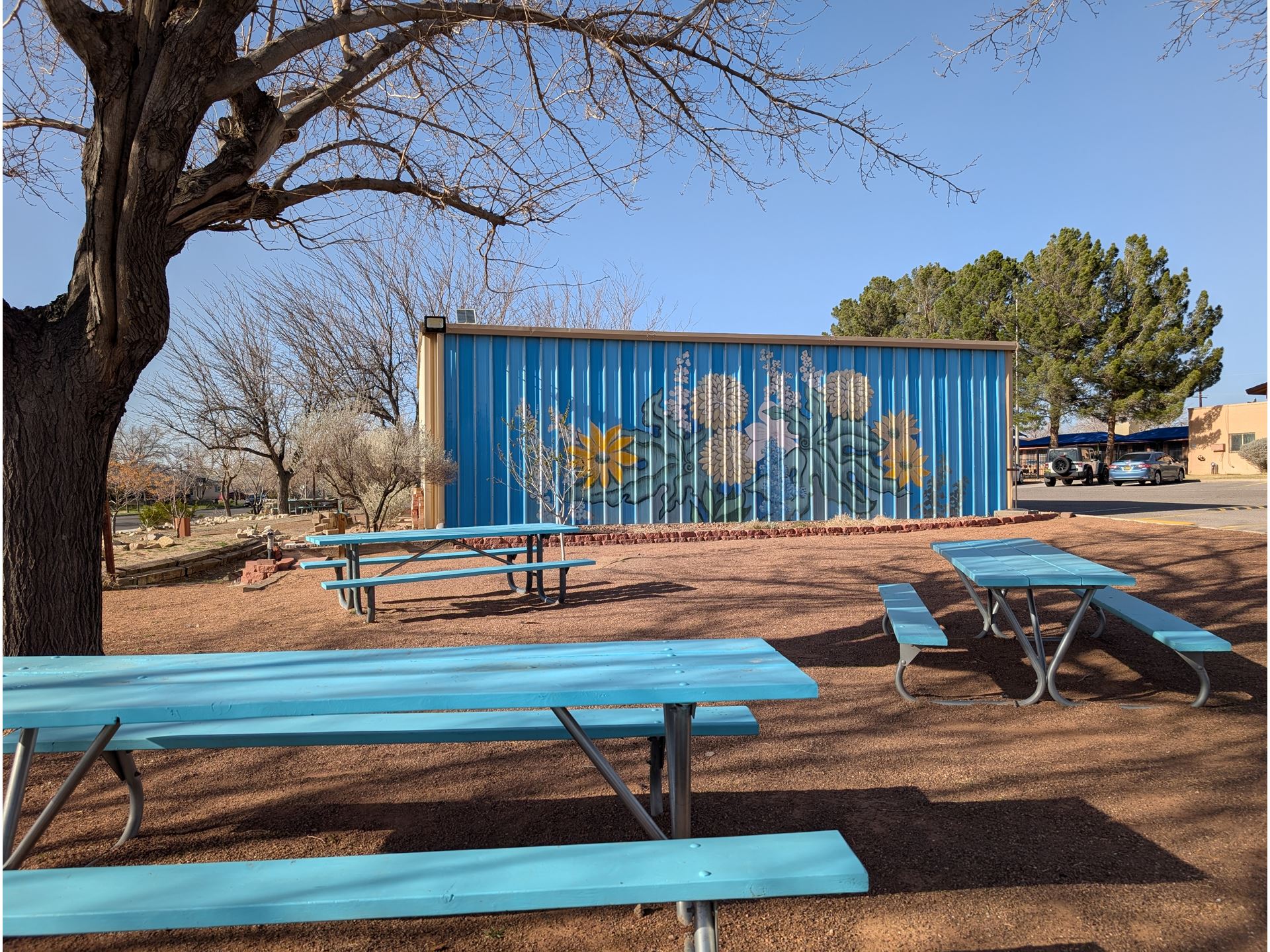 Murales Fronterizos Preserving the history of public art in the Borderlands