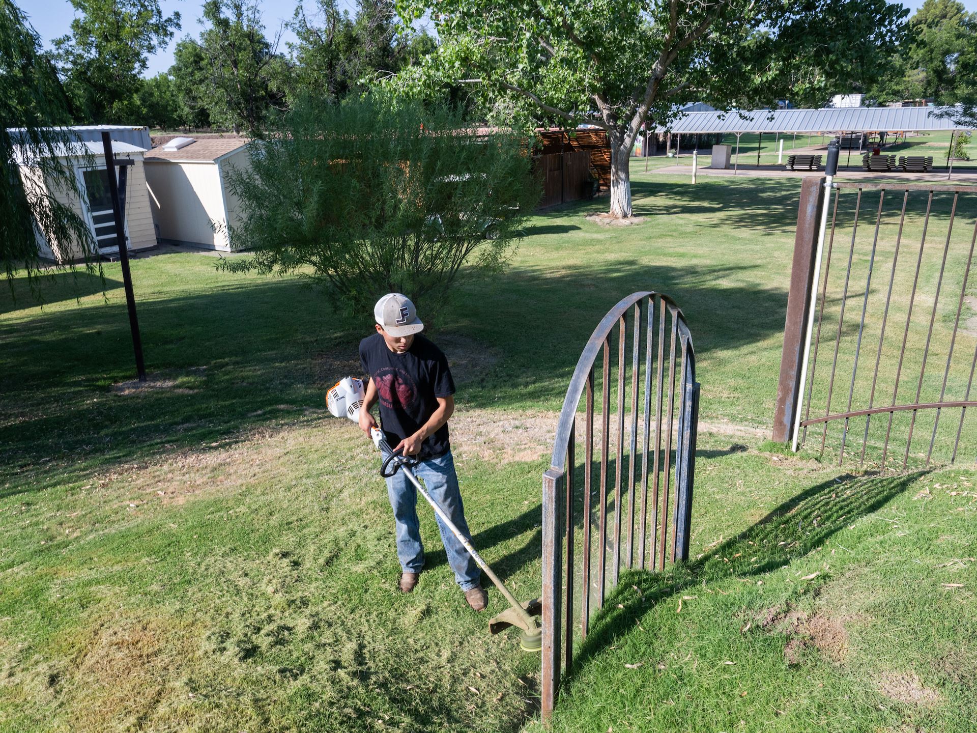 Photo of Santiago Gamboa interning at Mesilla Valley Maze
