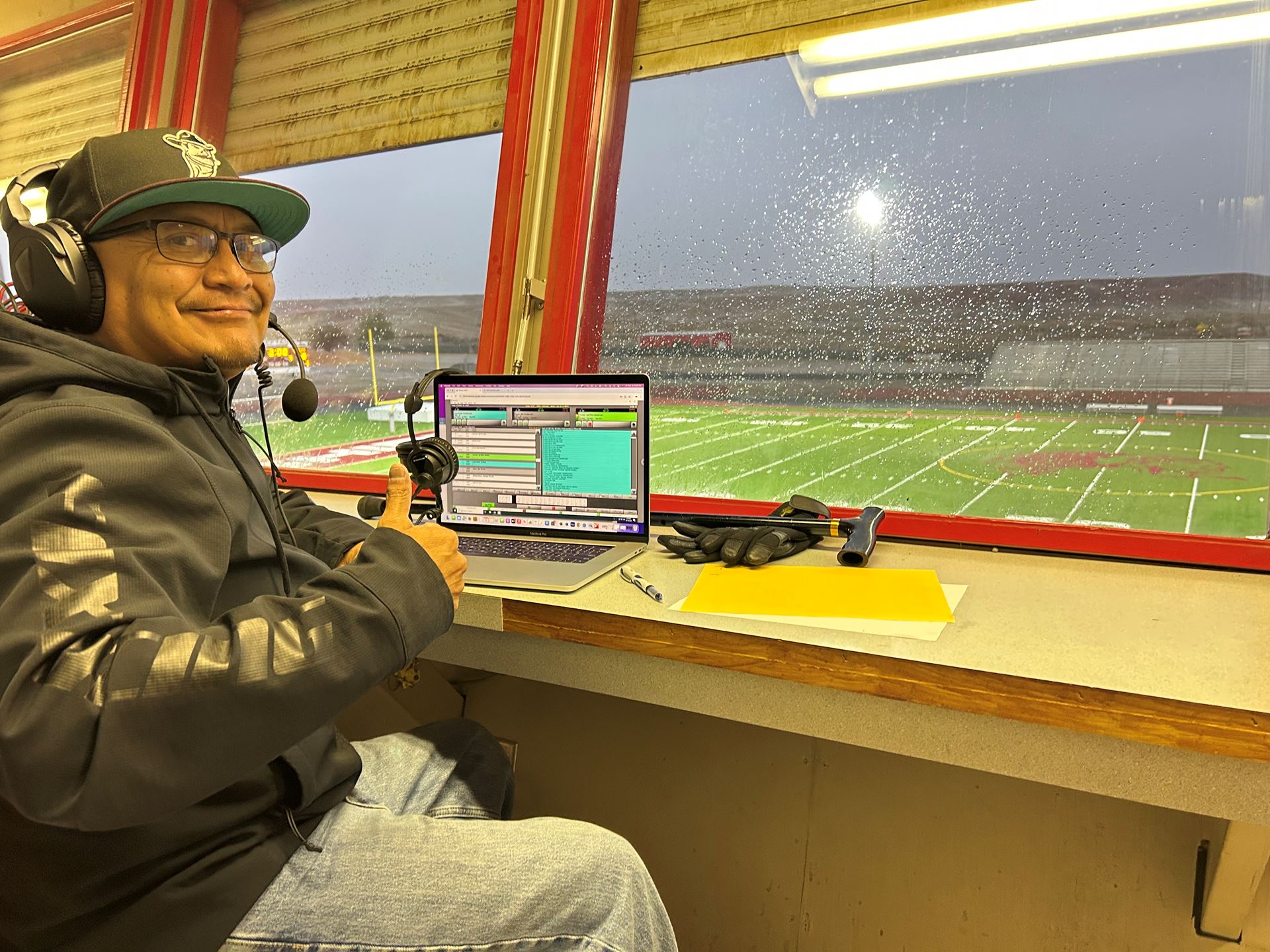 NMSU Alumnus and historic Navajo broadcaster inducted into Hall of Fame