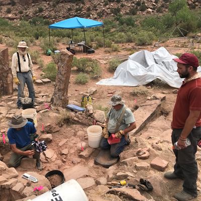 Anthropology students excavating