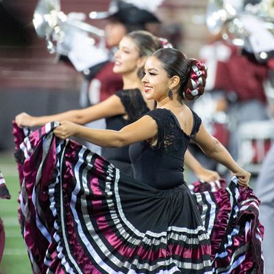 2023 NMSU folklorico dancers