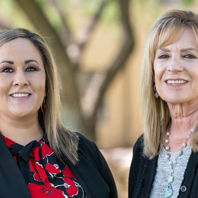 Photo of Dr Jamie Molina left and Dr Kelley Cleary Coffeen right