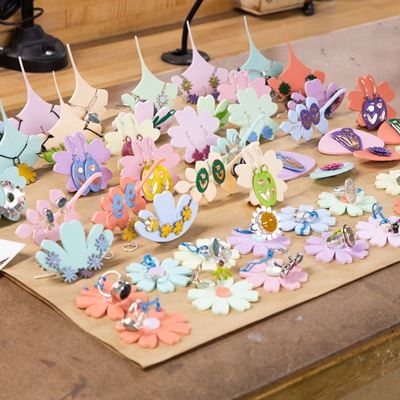 NMSU Jewelry and Metalsmithing students to host Annual Jewelry Sale Oct 27