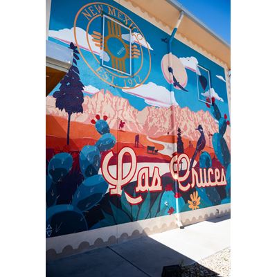 Murales Fronterizos Preserving the history of public art in the Borderlands
