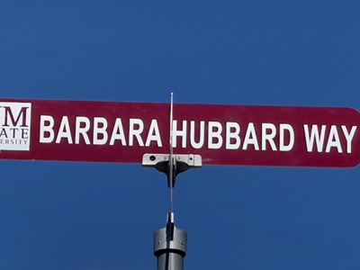 Barbara Hubbard Way street sign