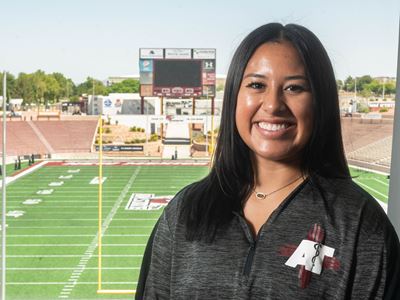 Xochitl Alvarado NFL