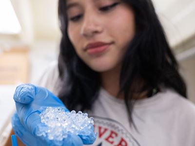 Photo of Alexis Olmos NMSU student pursuing a degree in agricultural biology with a concentration in entomology