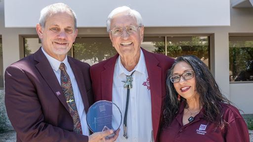 nmsu_spring_aggielegendsaward_carruthers_041526-1