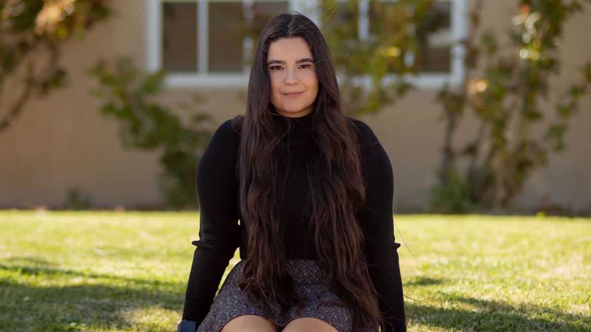 NMSU film grad to screen documentary, fundraise for Animal Rescue League