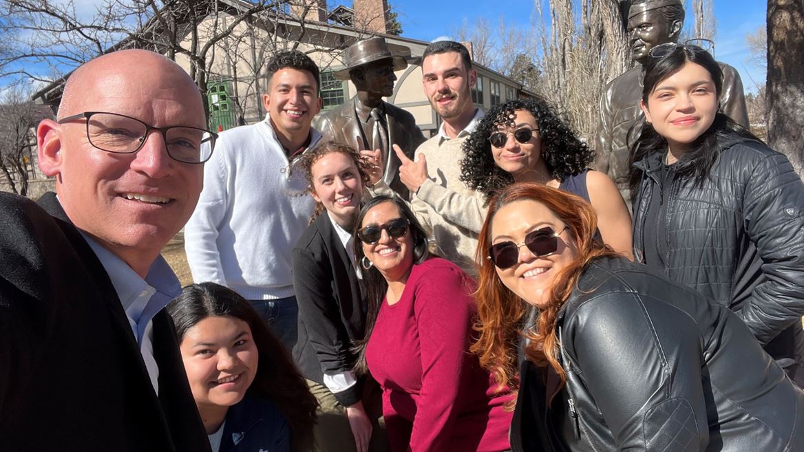 Students and a professor from New Mexico State University s College of Business recently visited Los Alamos National Lab